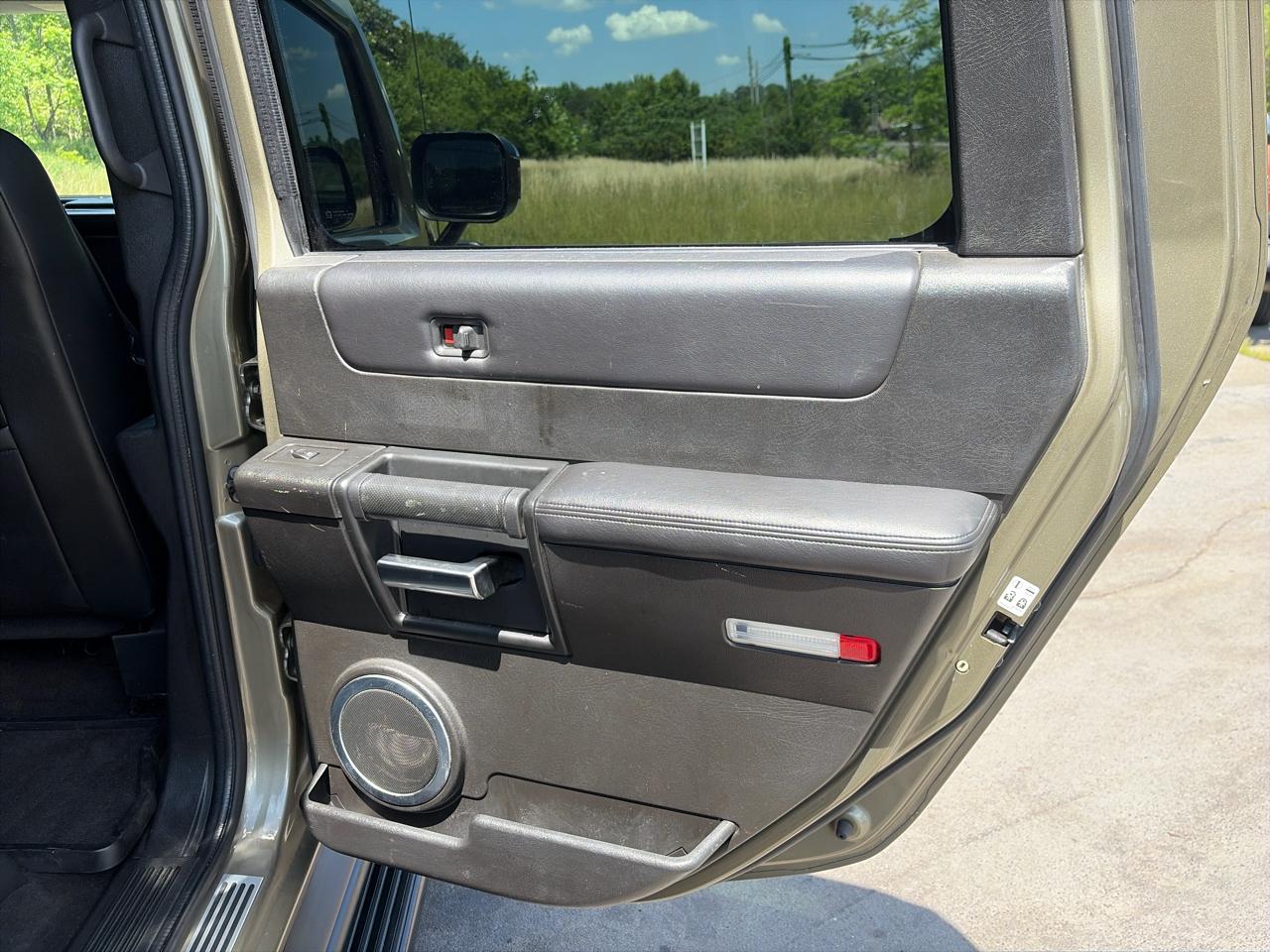 HUMMER H2 SUT 2005