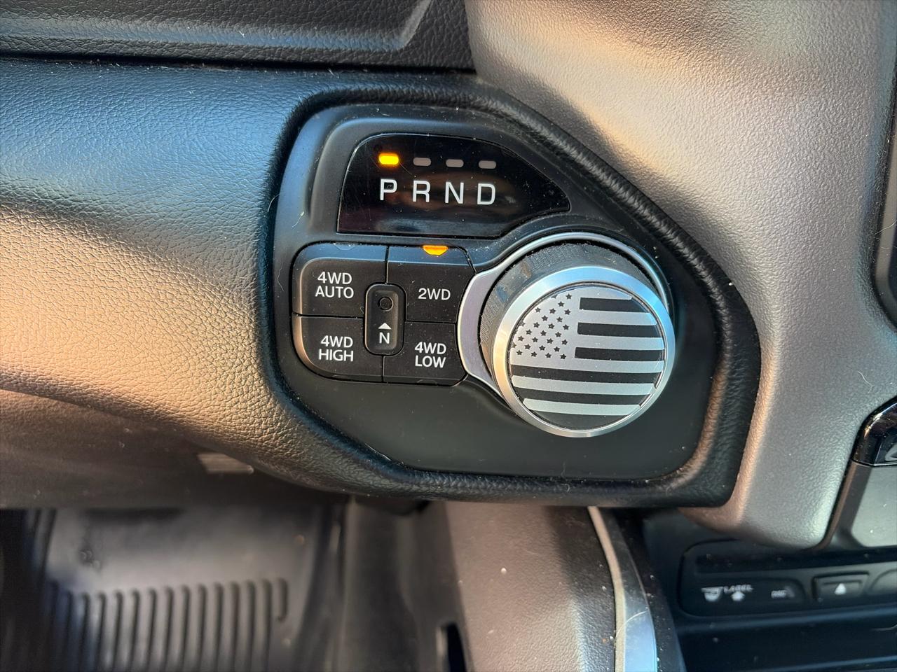 RAM 1500 Big Horn Crew Cab SWB 4WD 2019
