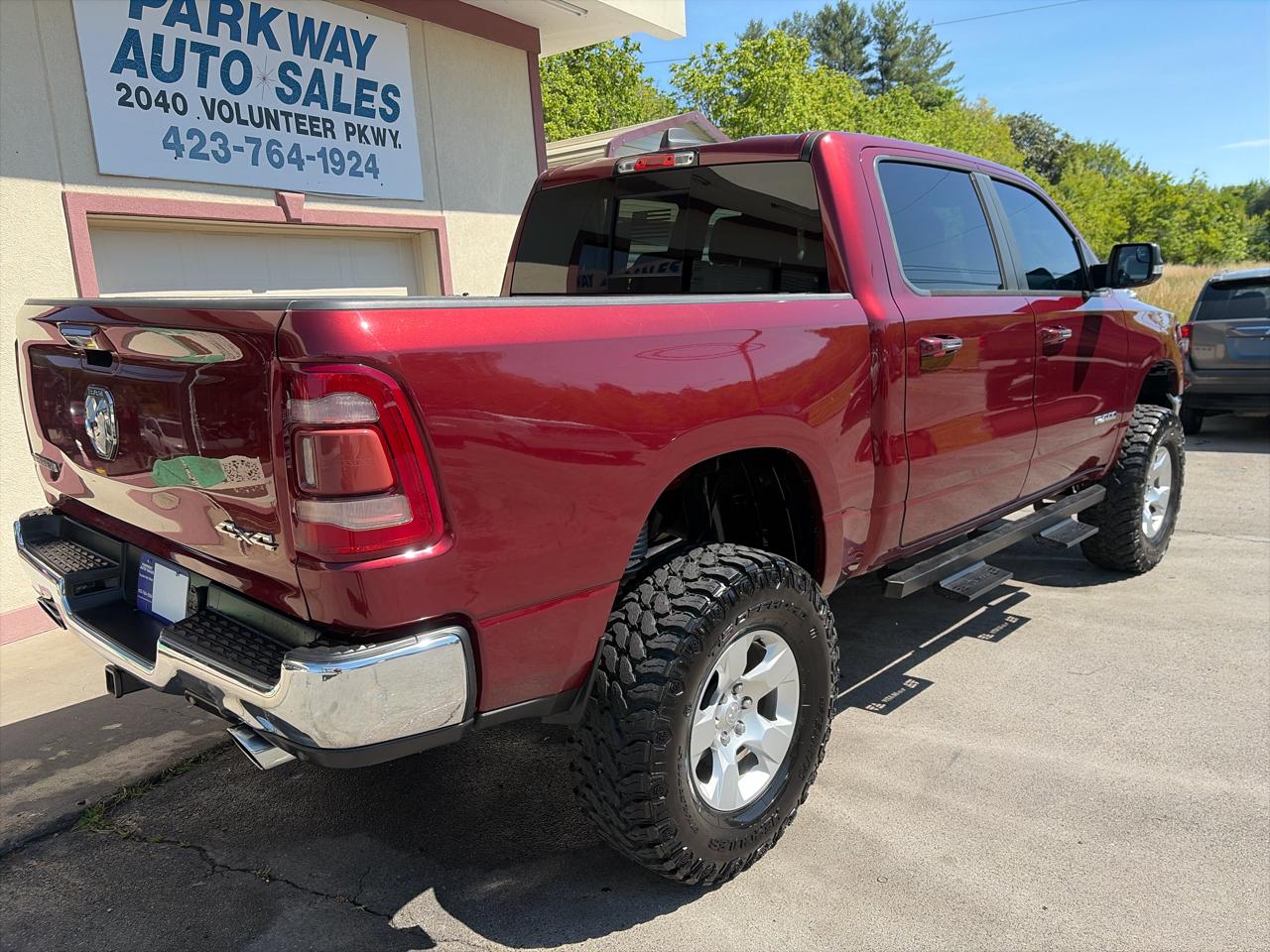 RAM 1500 Big Horn Crew Cab SWB 4WD 2019