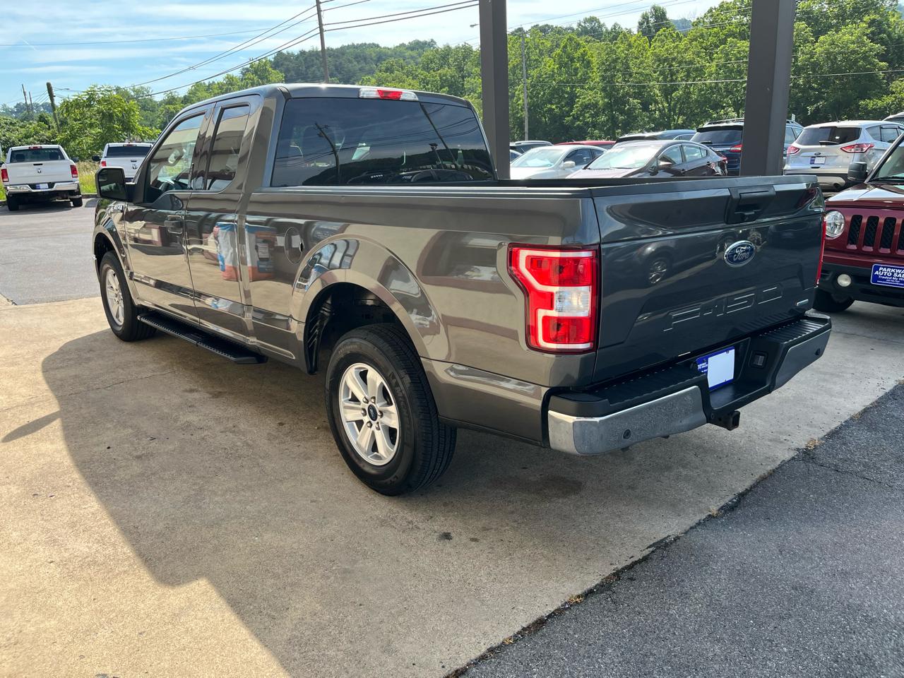 Ford F-150 XL SuperCab 8-ft. 2WD 2019