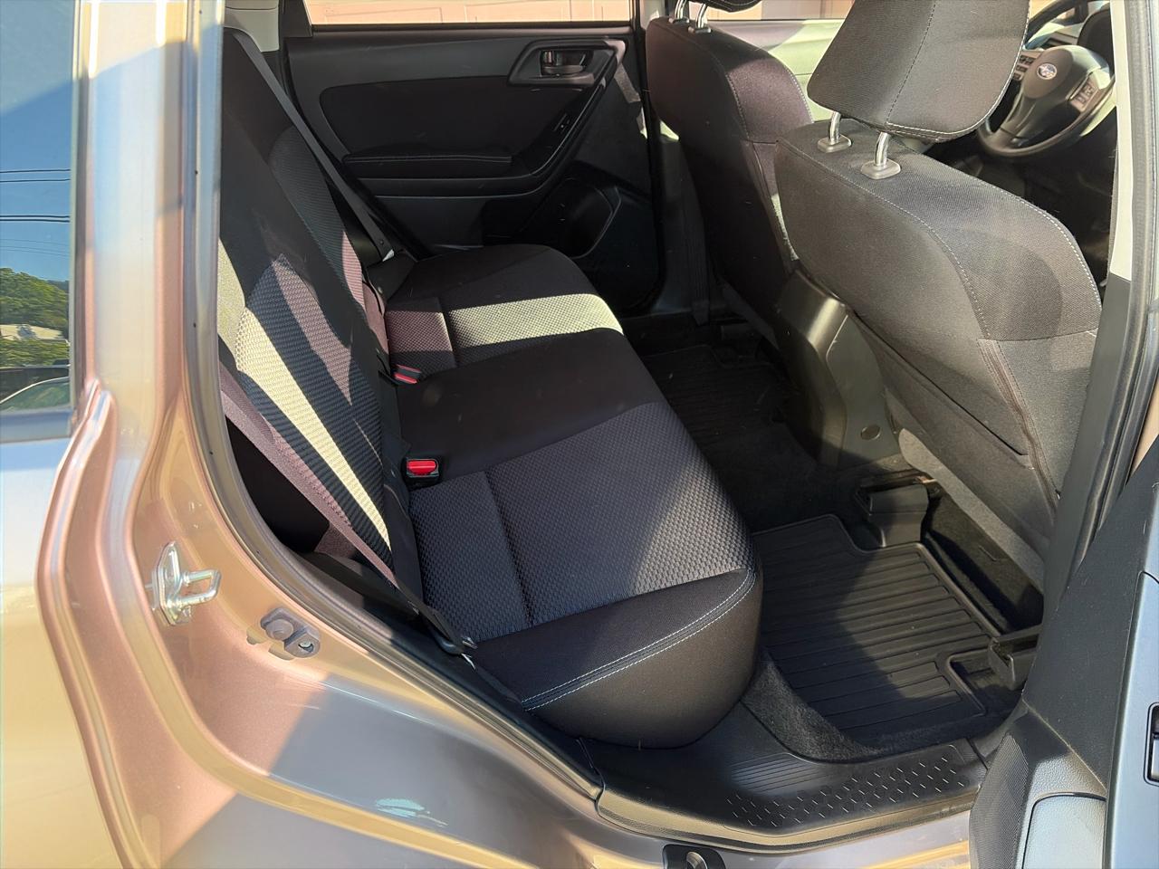 Subaru Forester 2.5i 2015