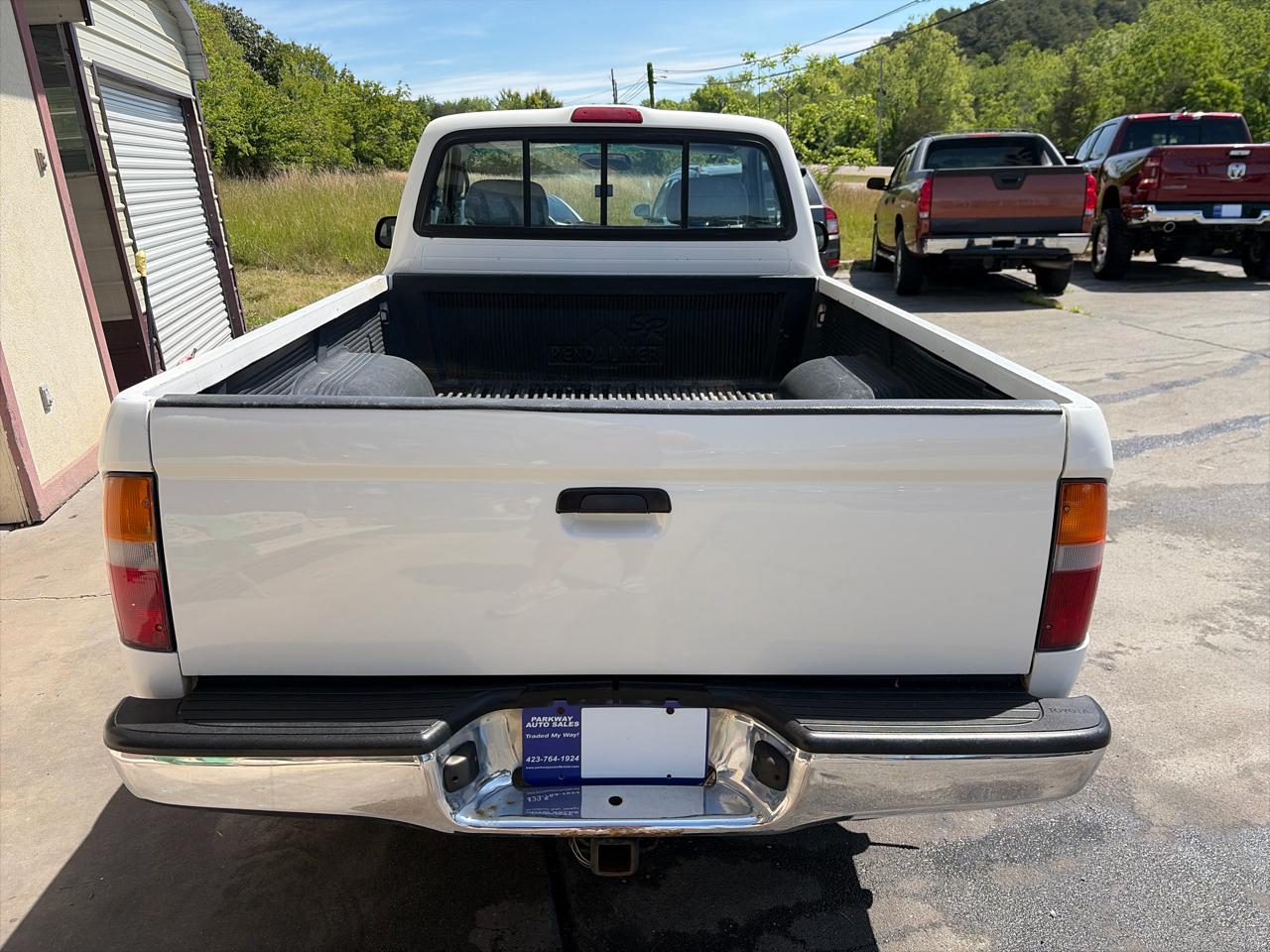Toyota Tacoma Regular Cab 4WD 2000