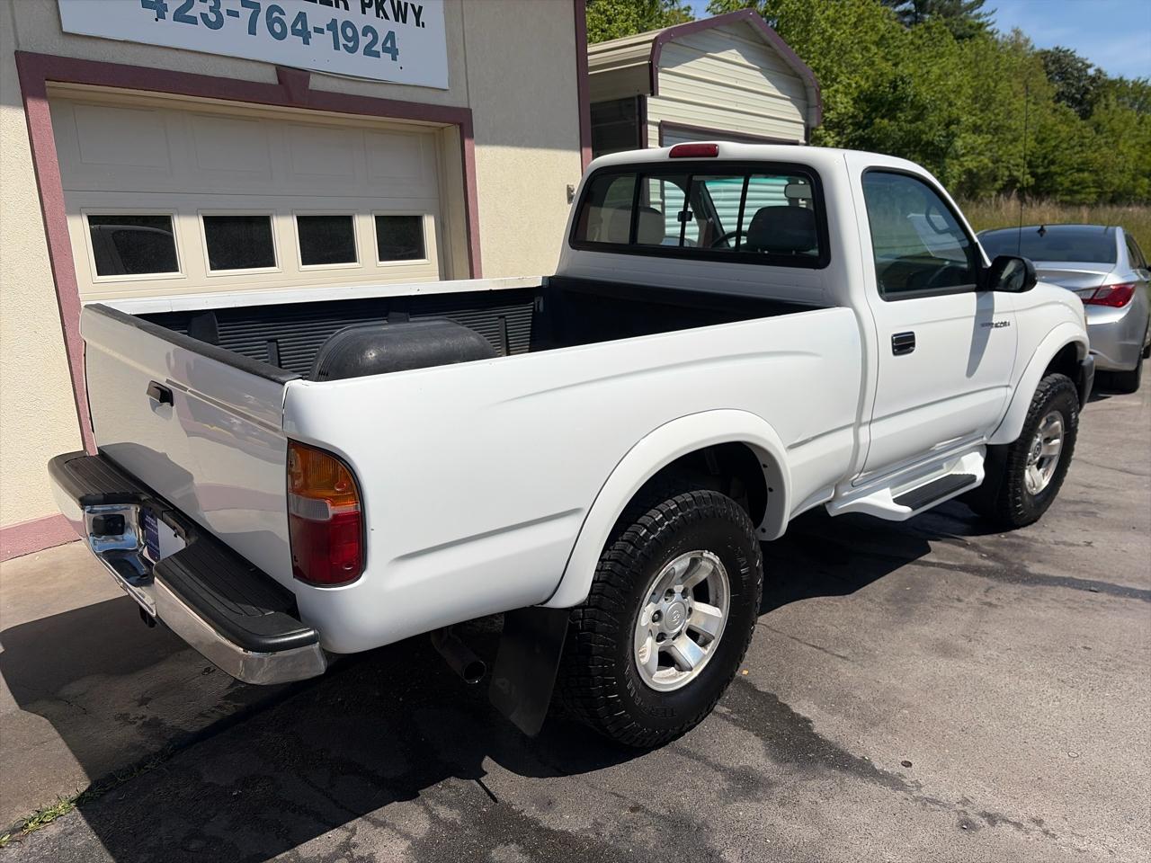 Toyota Tacoma Regular Cab 4WD 2000