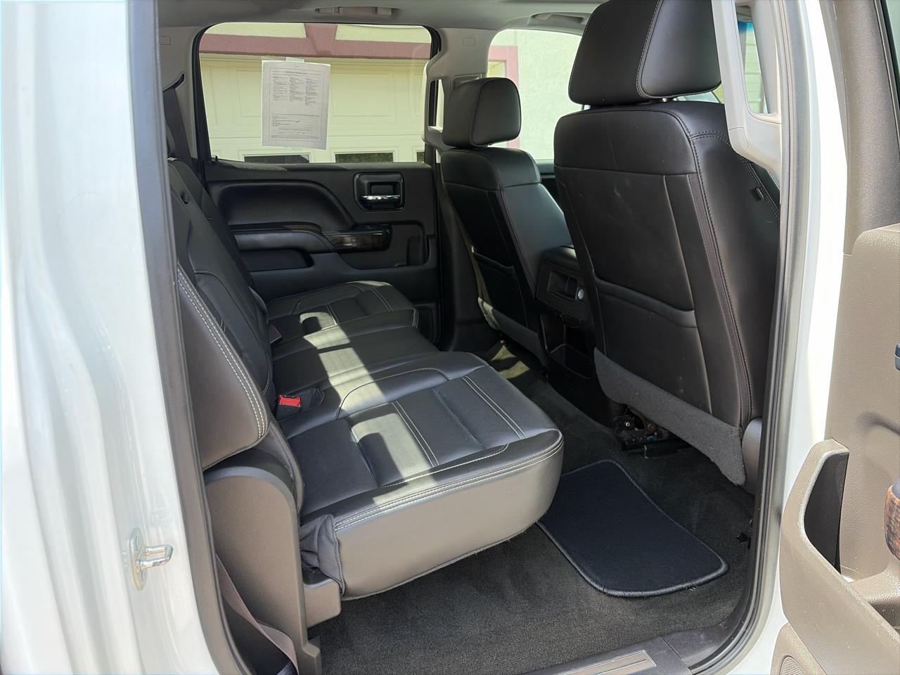 GMC Sierra 2500HD Denali Crew Cab 4WD 2016