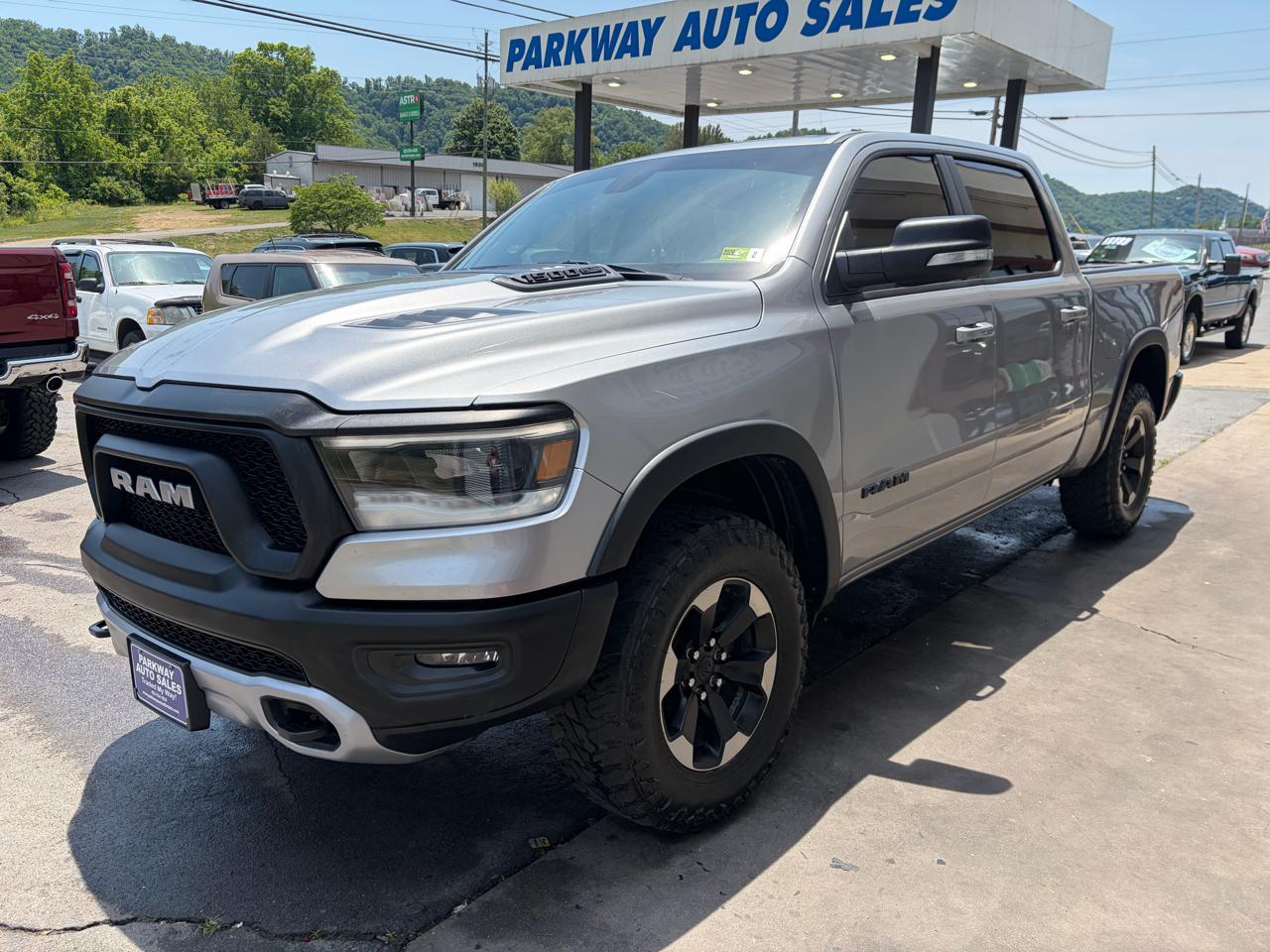 RAM 1500 Rebel Crew Cab SB 4WD 2019