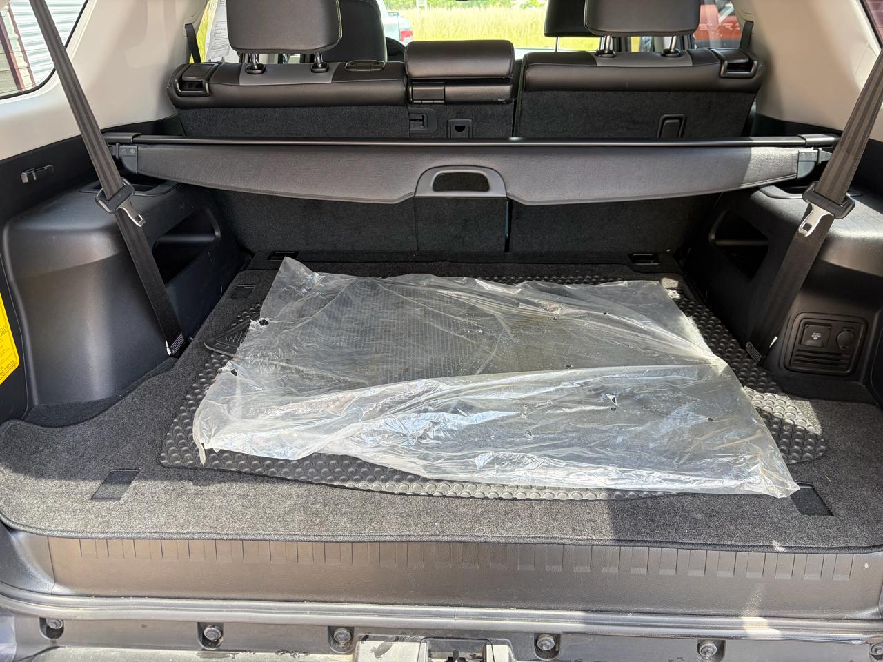 Toyota 4Runner SR5 4WD 2016