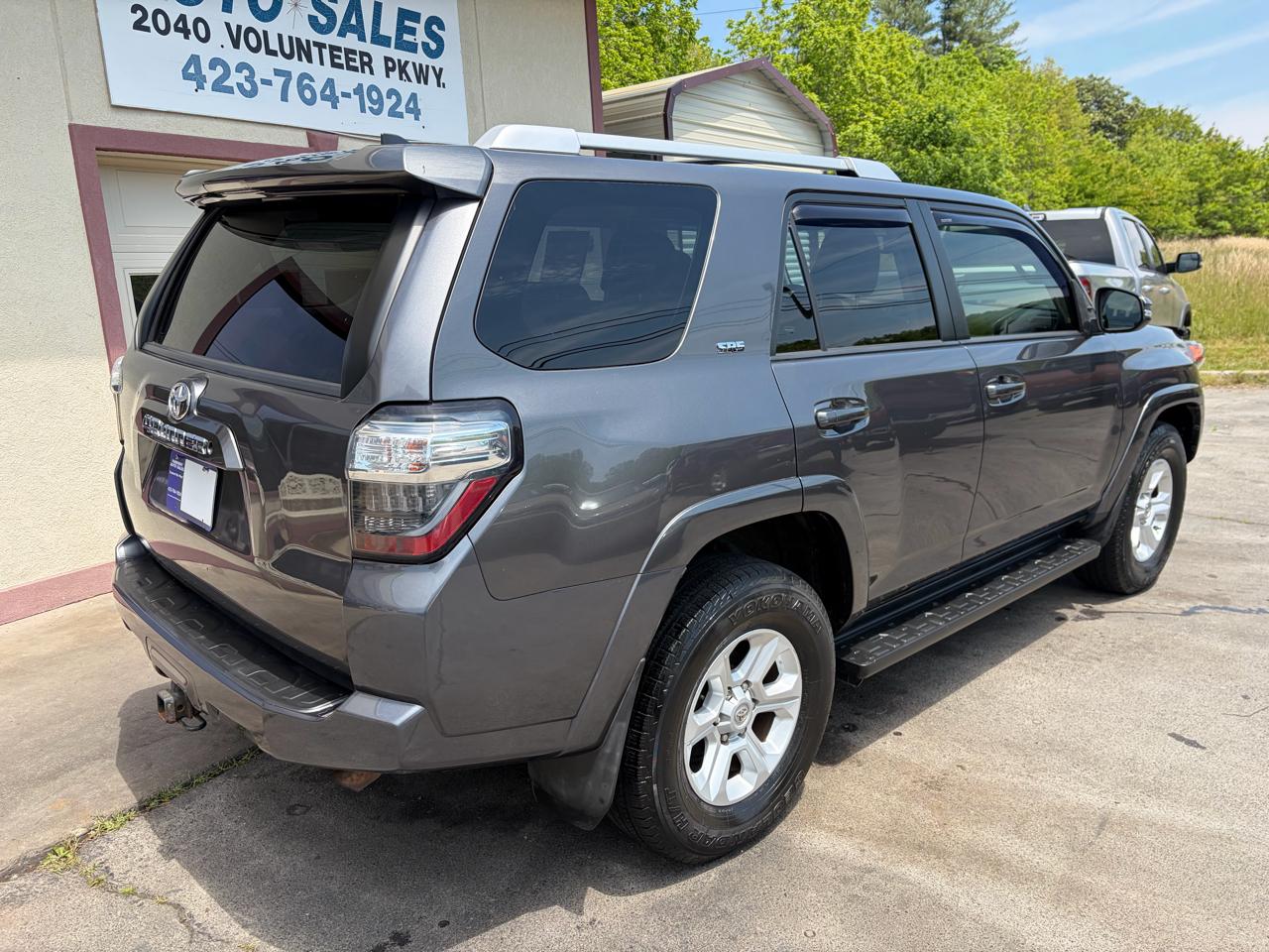 Toyota 4Runner SR5 4WD 2016