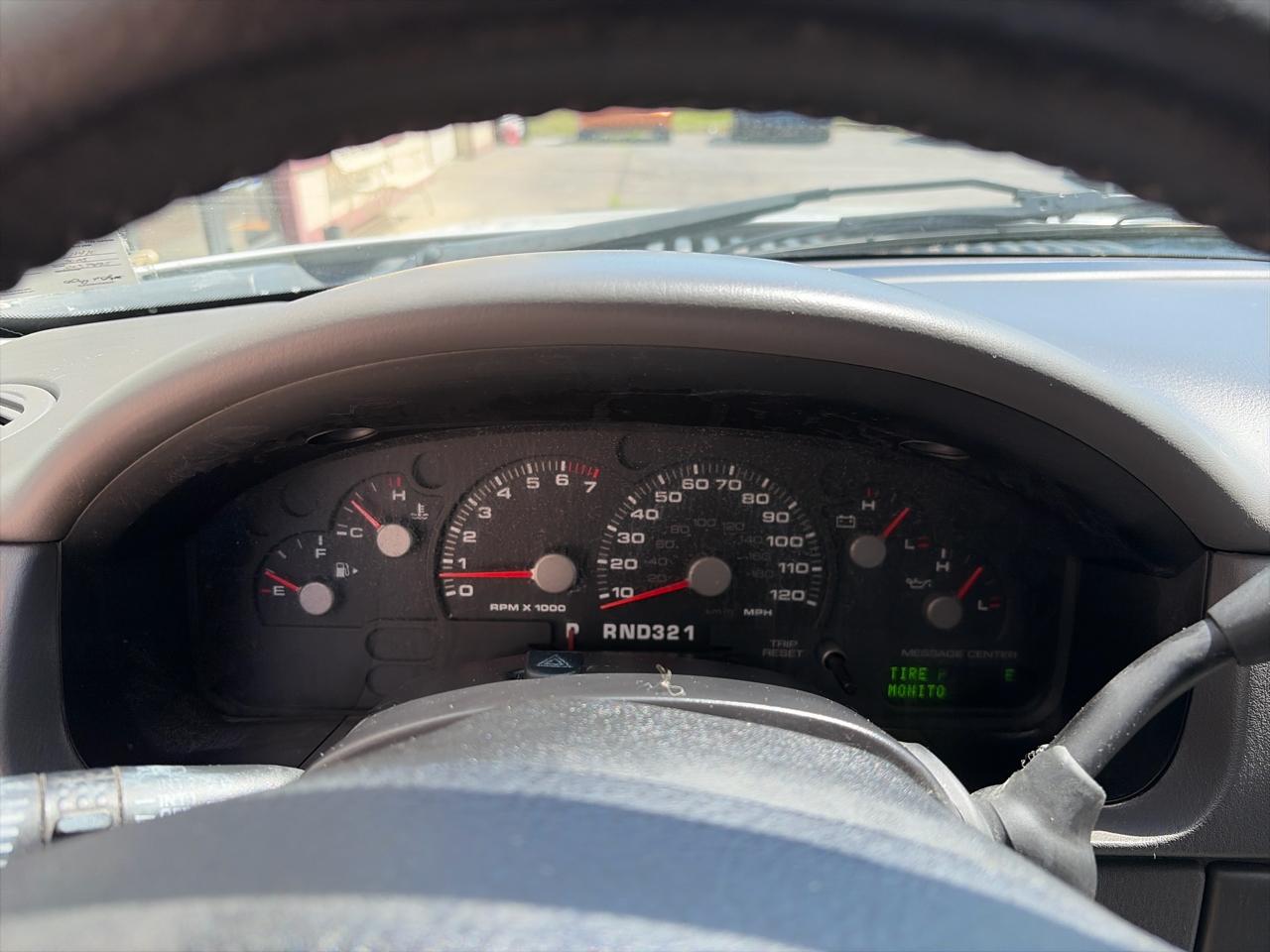 Ford Explorer XLT 4.0L 4WD 2005