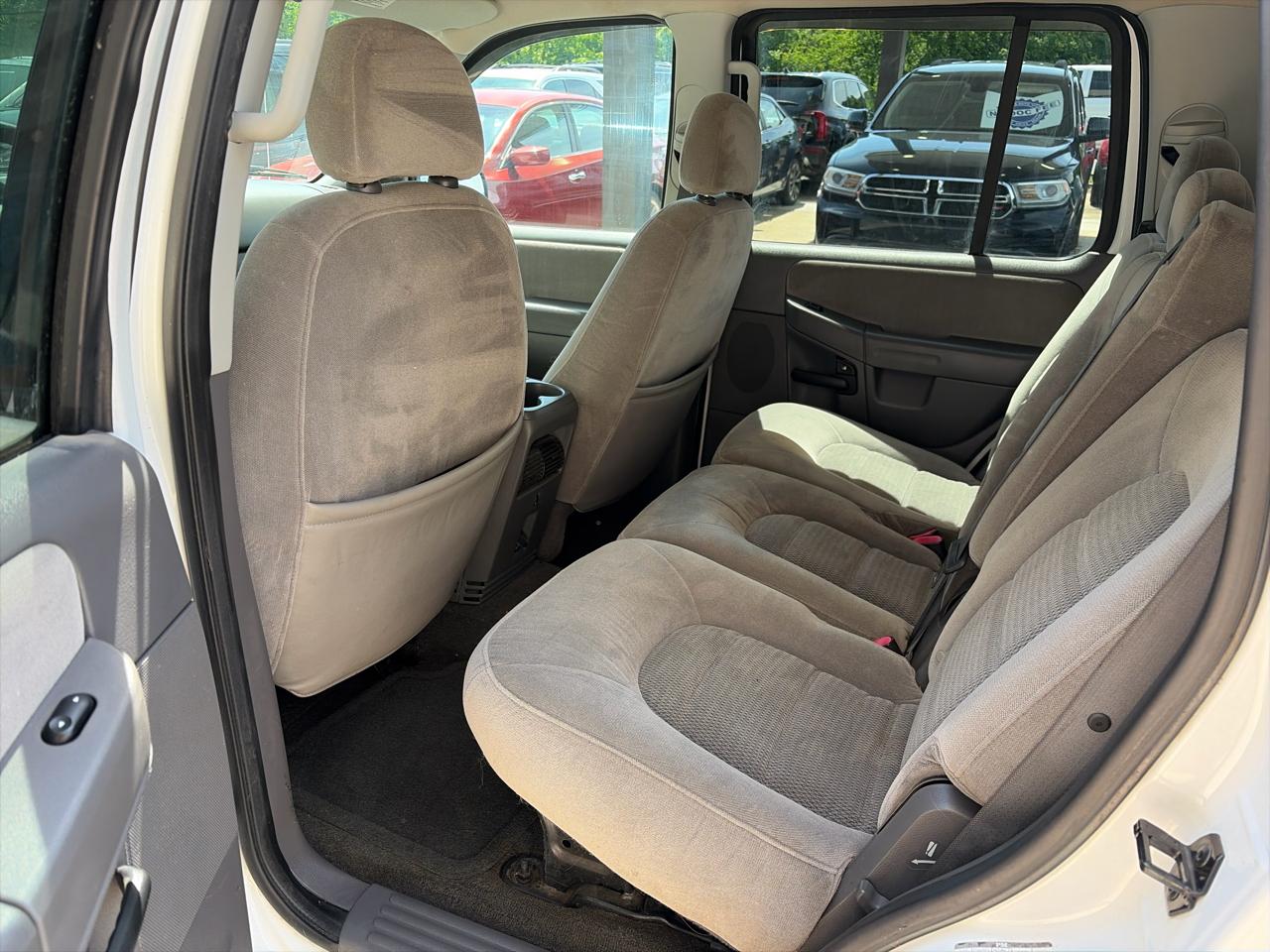 Ford Explorer XLT 4.0L 4WD 2005