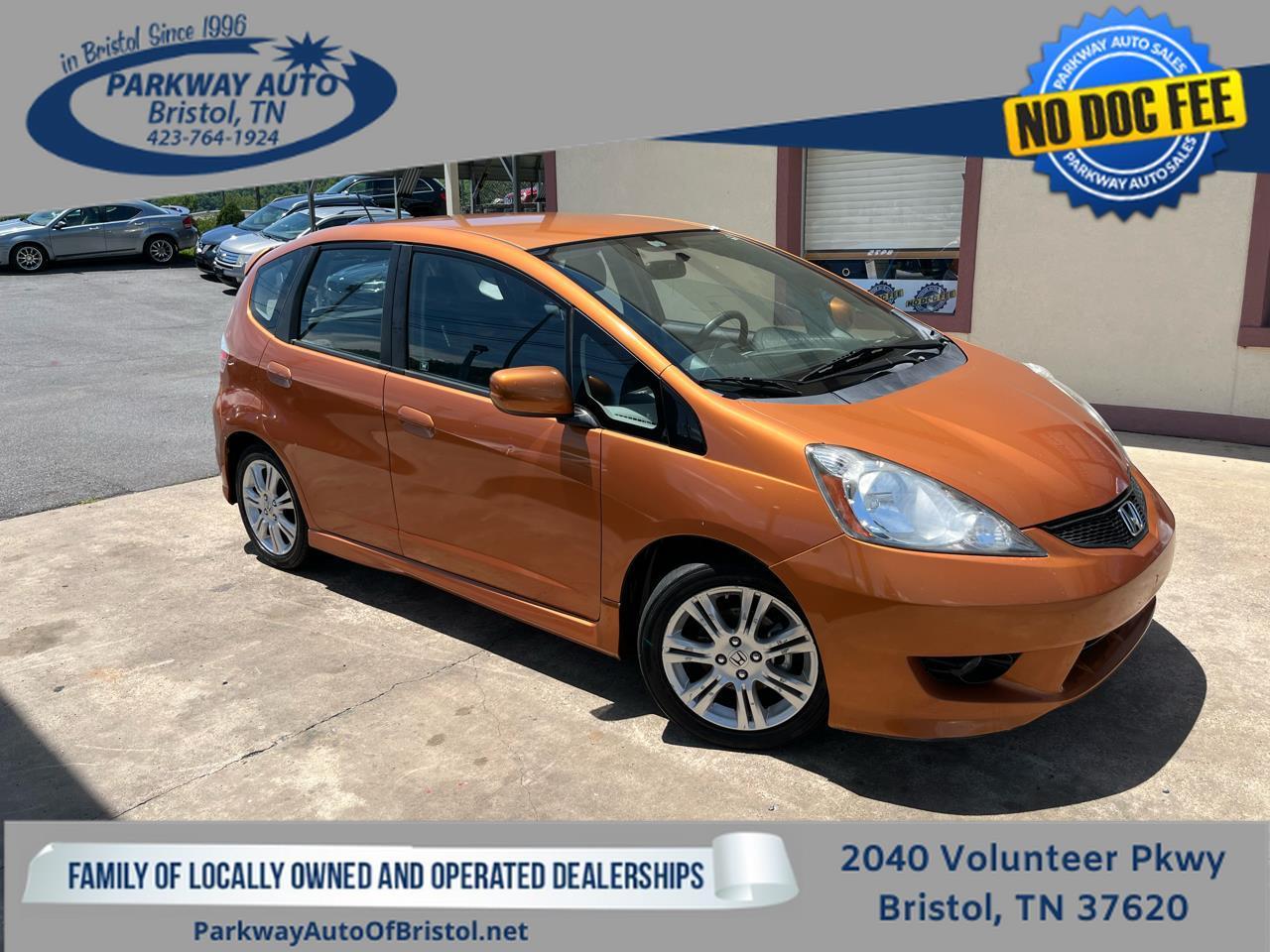 Honda Fit Sport 5-Speed MT 2011