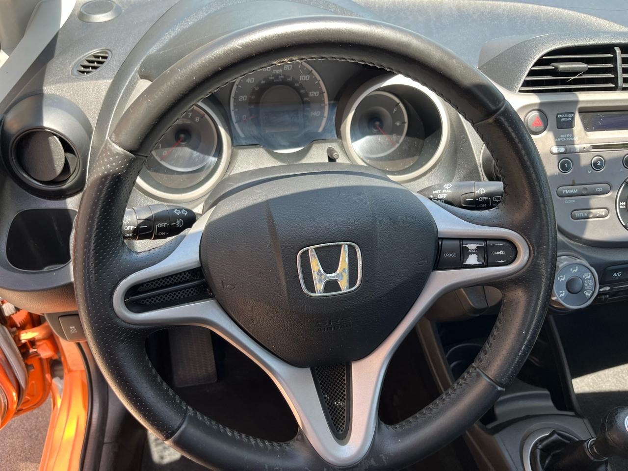 Honda Fit Sport 5-Speed MT 2011