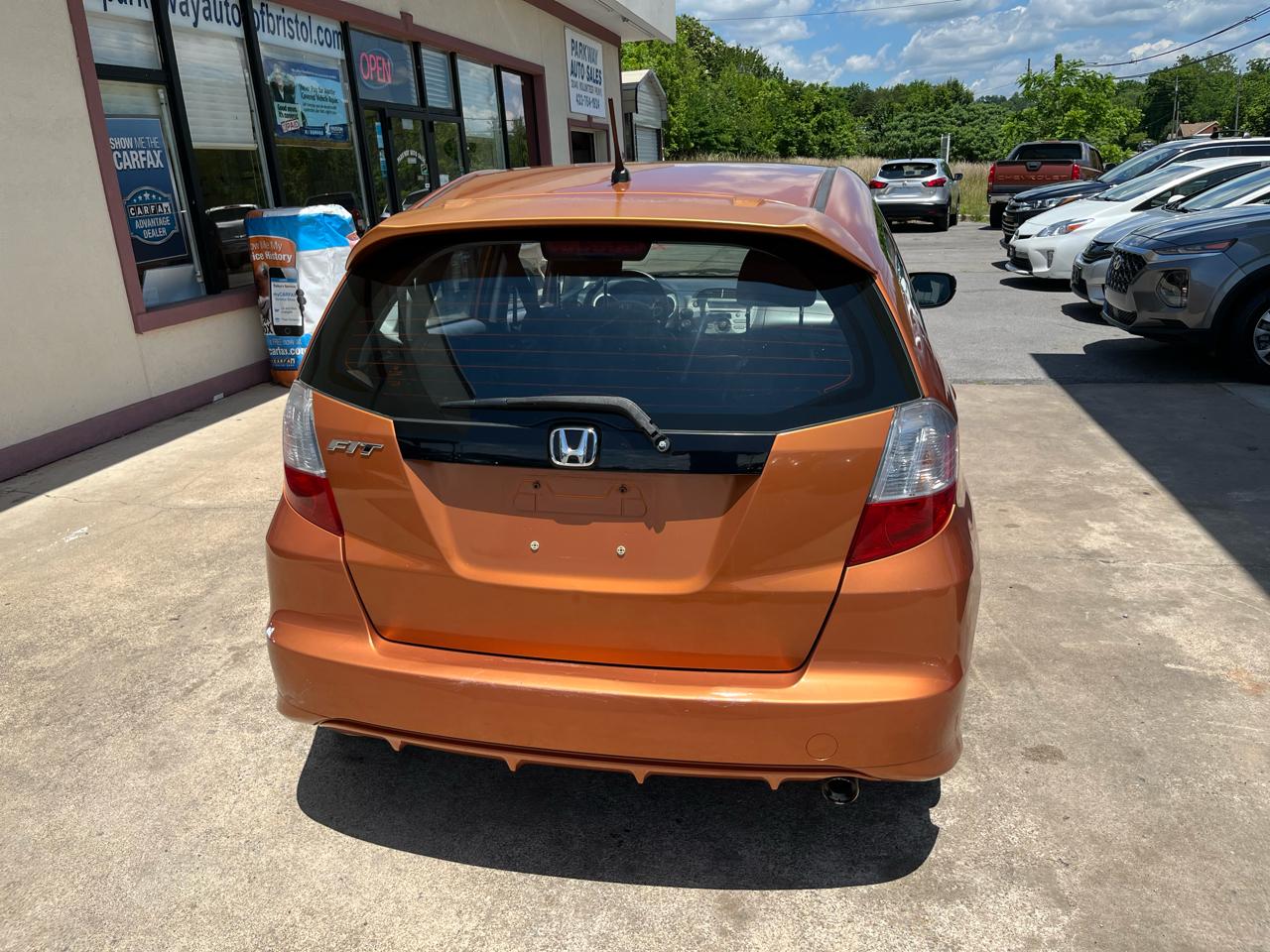 Honda Fit Sport 5-Speed MT 2011