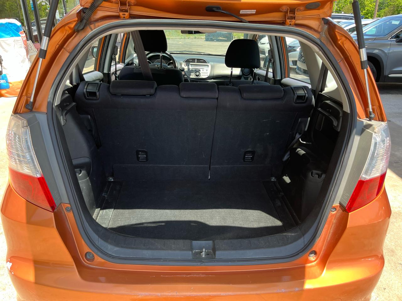 Honda Fit Sport 5-Speed MT 2011