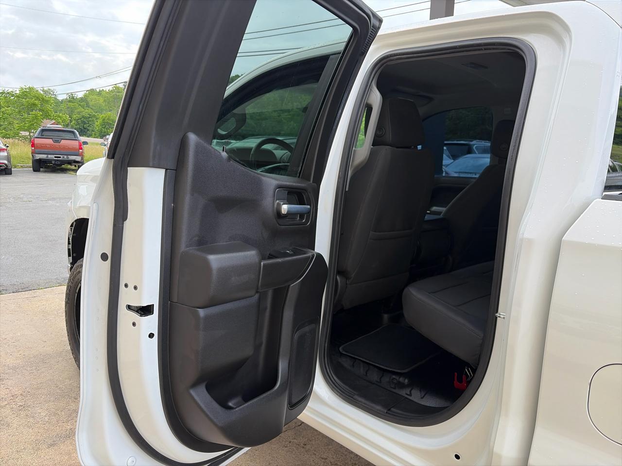 Chevrolet Silverado 1500 LT Double Cab 4WD 2021