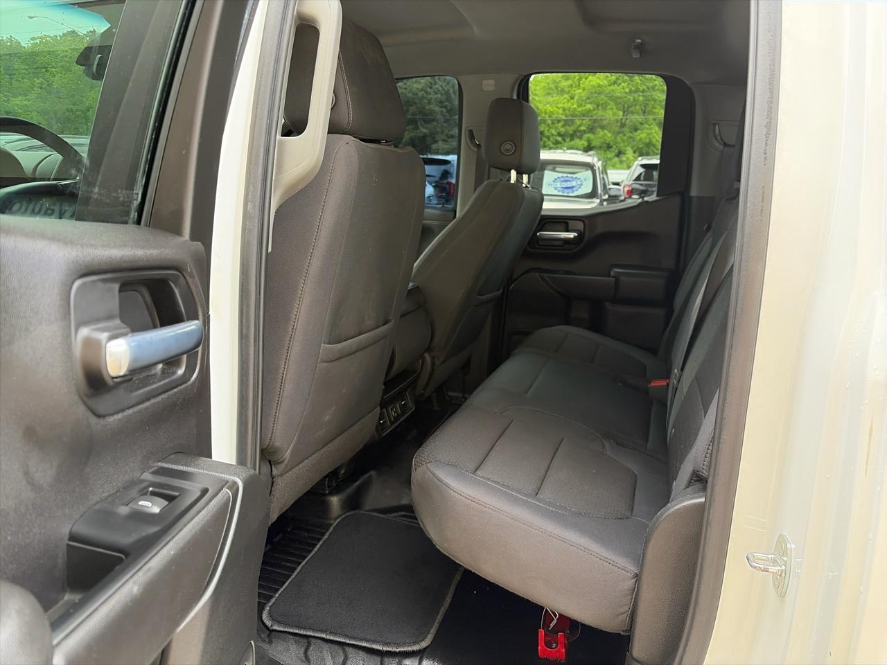 Chevrolet Silverado 1500 LT Double Cab 4WD 2021