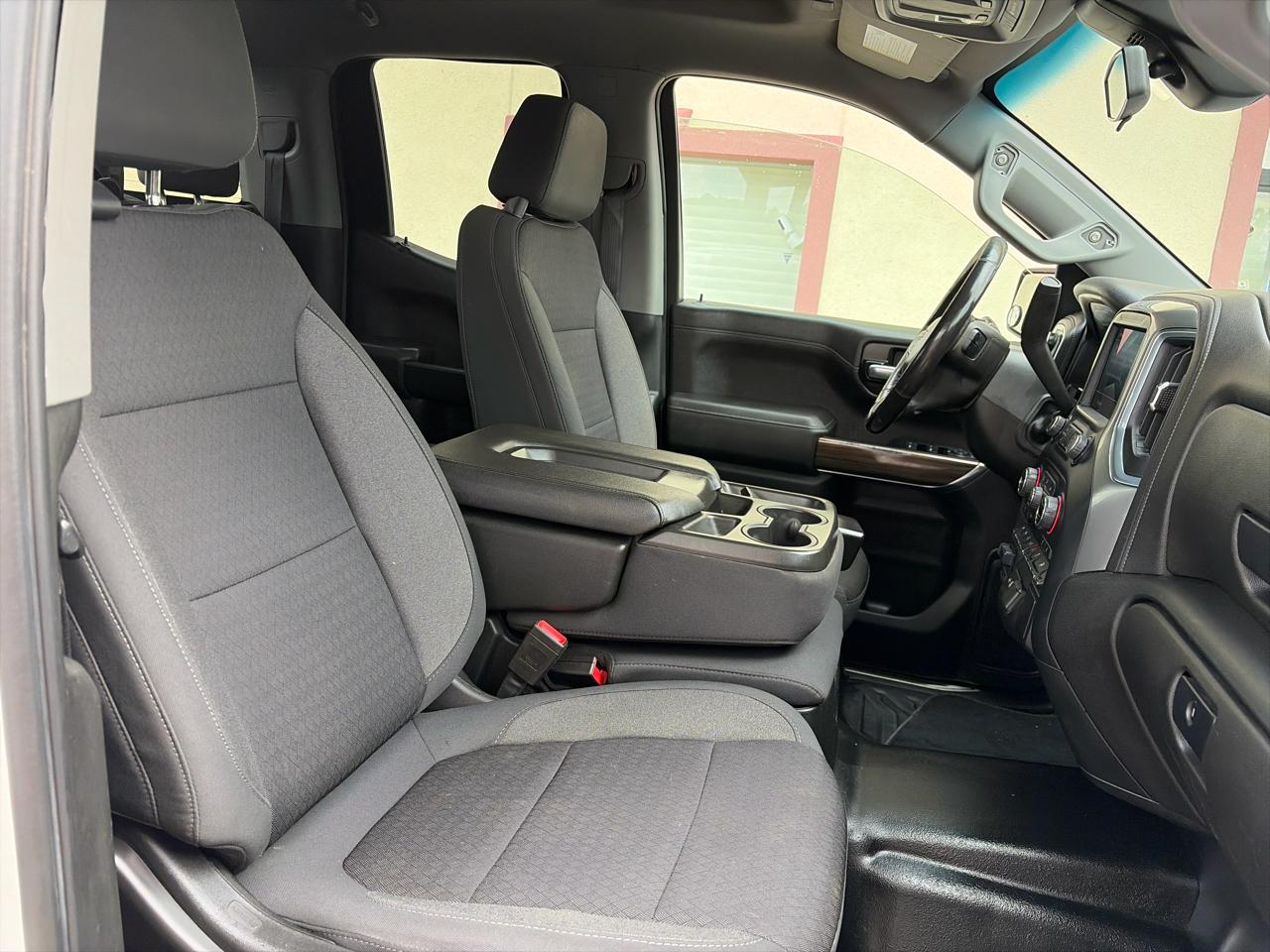 Chevrolet Silverado 1500 LT Double Cab 4WD 2021