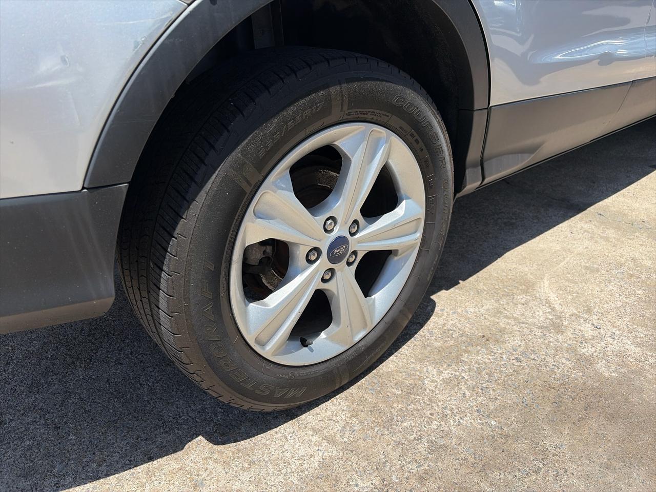 Ford Escape SE 4WD 2016