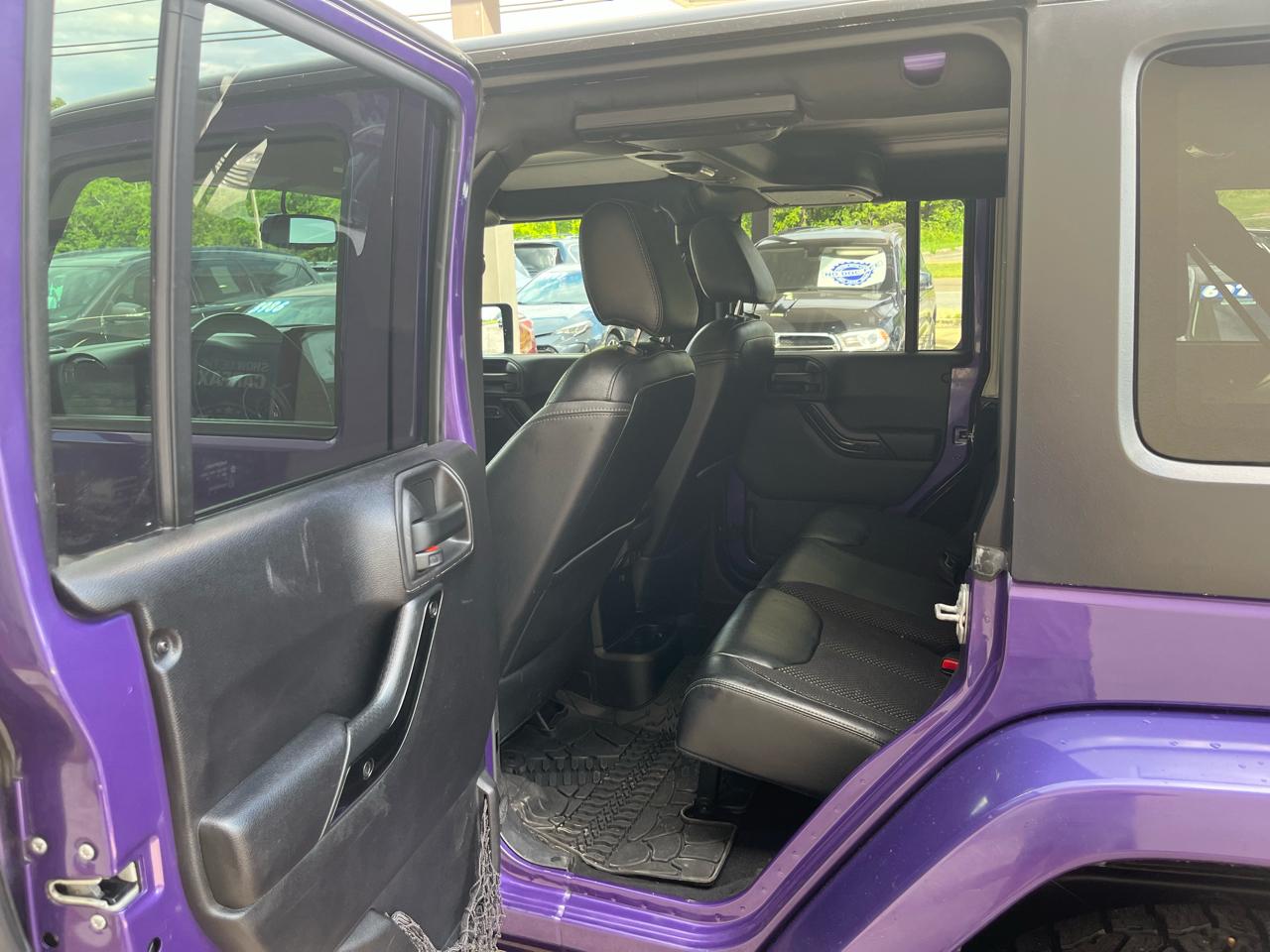 Jeep Wrangler Unlimited Sahara 4WD 2016