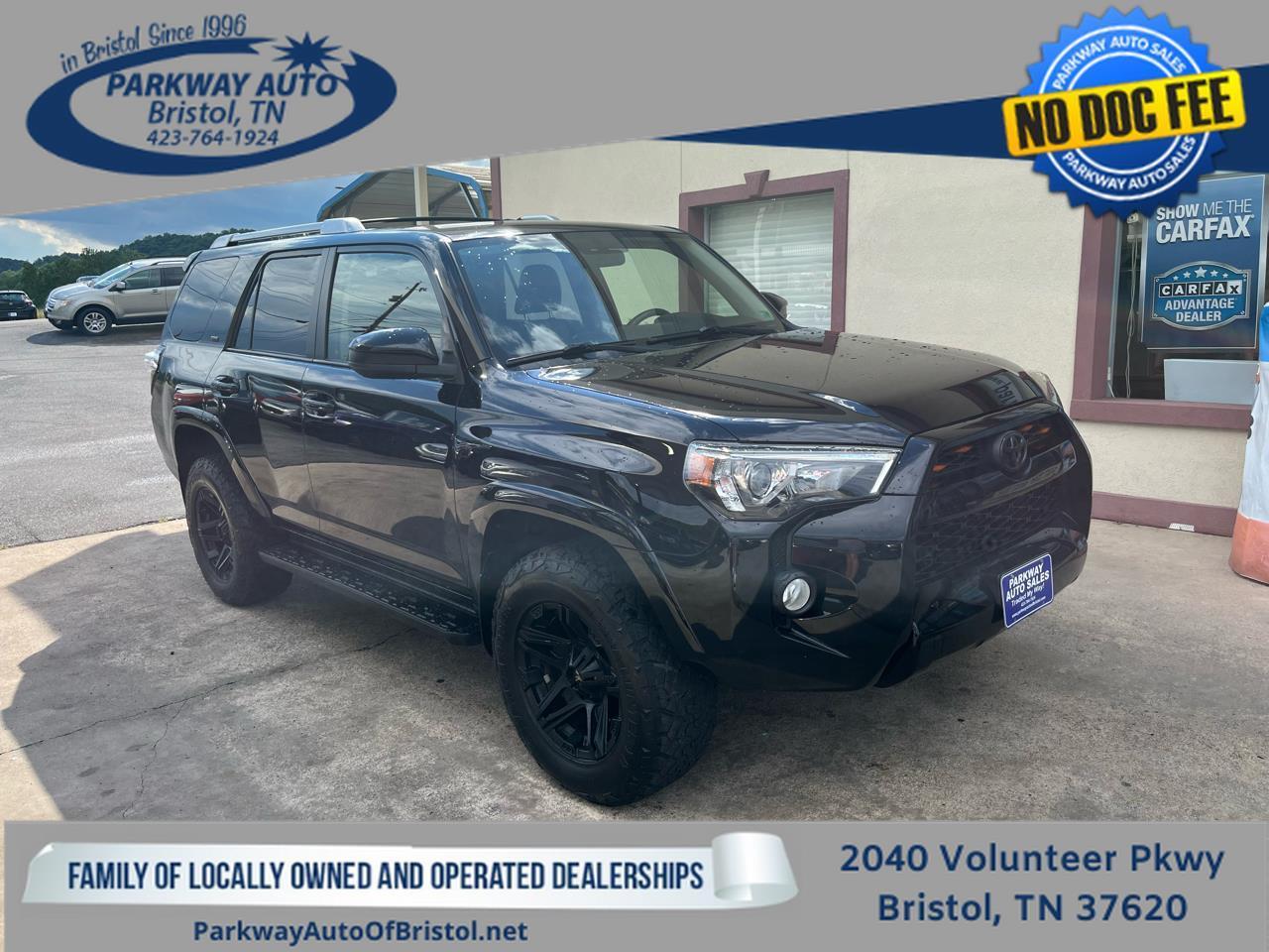 Toyota 4Runner SR5 4WD 2015