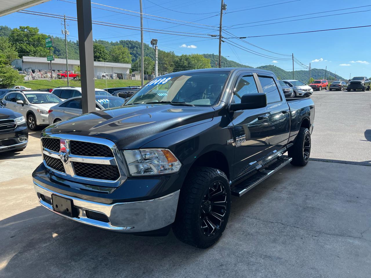 RAM 1500 Classic Tradesman Crew Cab LWB 4WD 2020