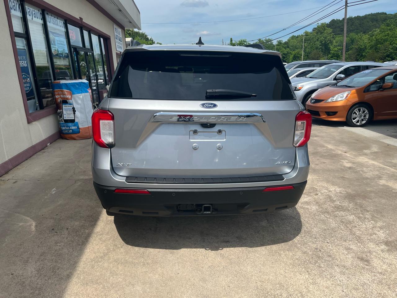 Ford Explorer XLT AWD 2021