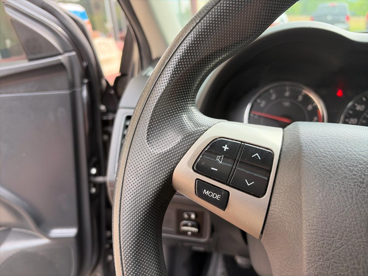 Toyota Corolla S 4-Speed AT 2013