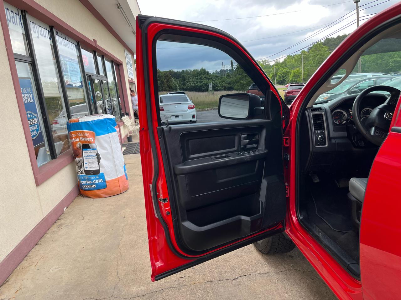 RAM 1500 Classic Tradesman Quad Cab 4WD 2019