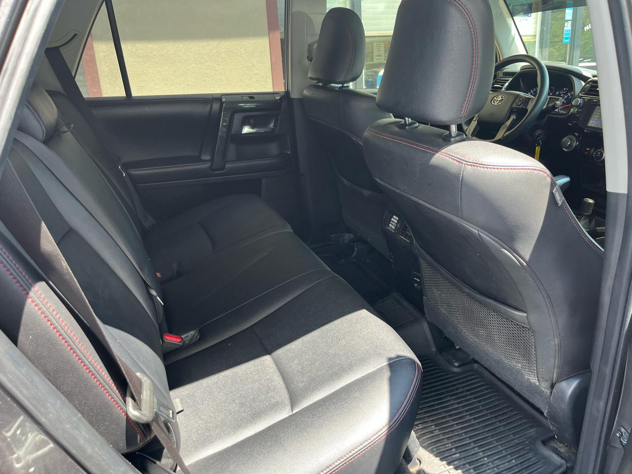 Toyota 4Runner SR5 4WD 2019