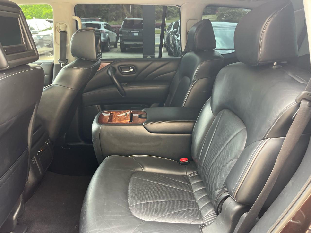Infiniti QX80 4WD 2015