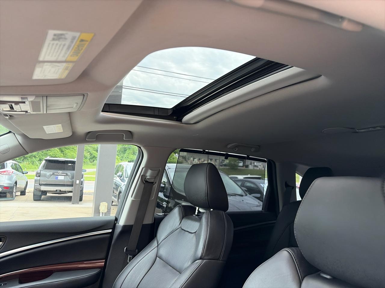 Acura MDX 9-Spd AT SH-AWD w/Advance and Entertainment 2016
