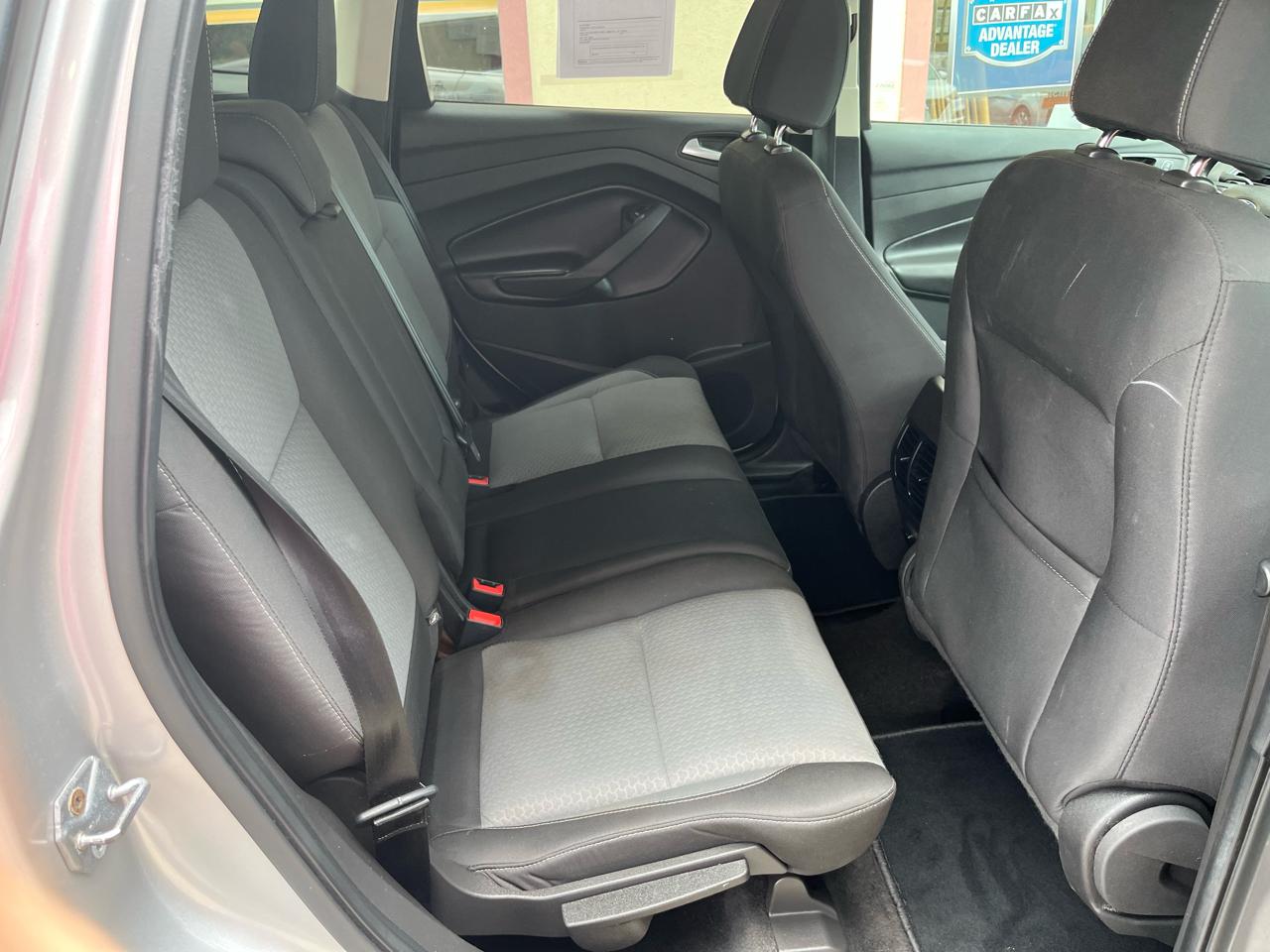 Ford Escape  2017