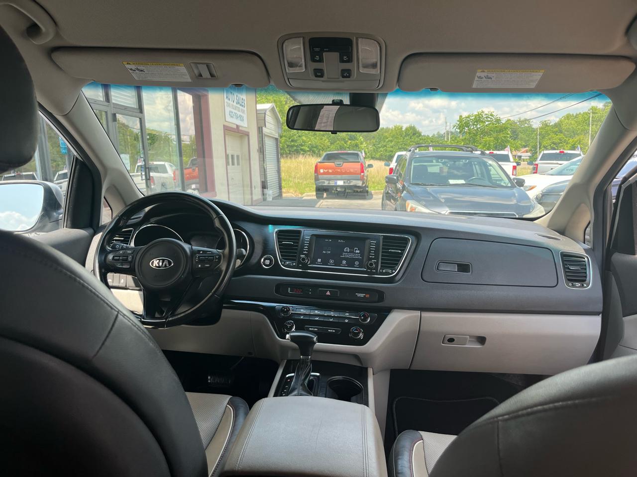 Kia Sedona LX 2018
