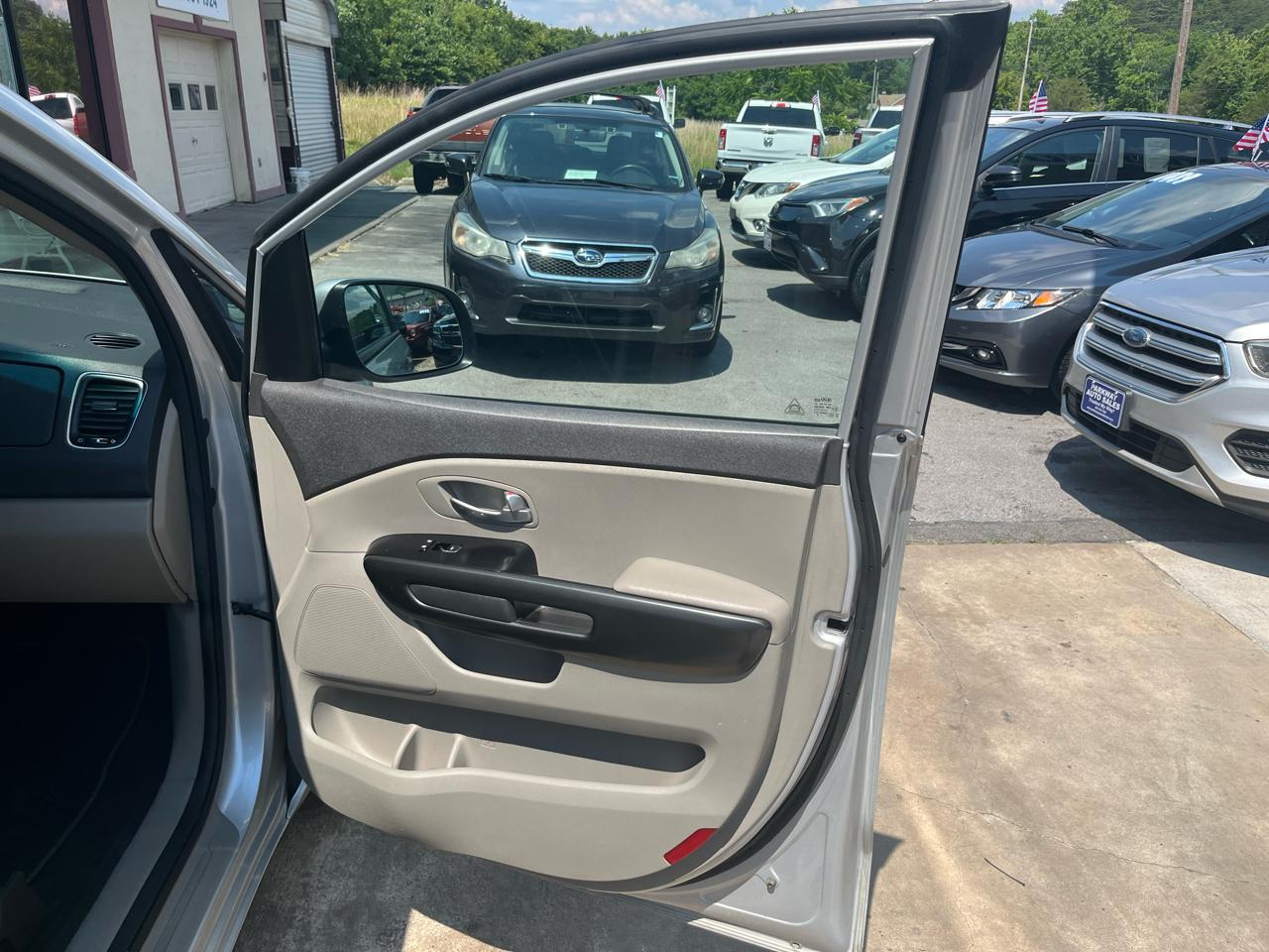 Kia Sedona LX 2018