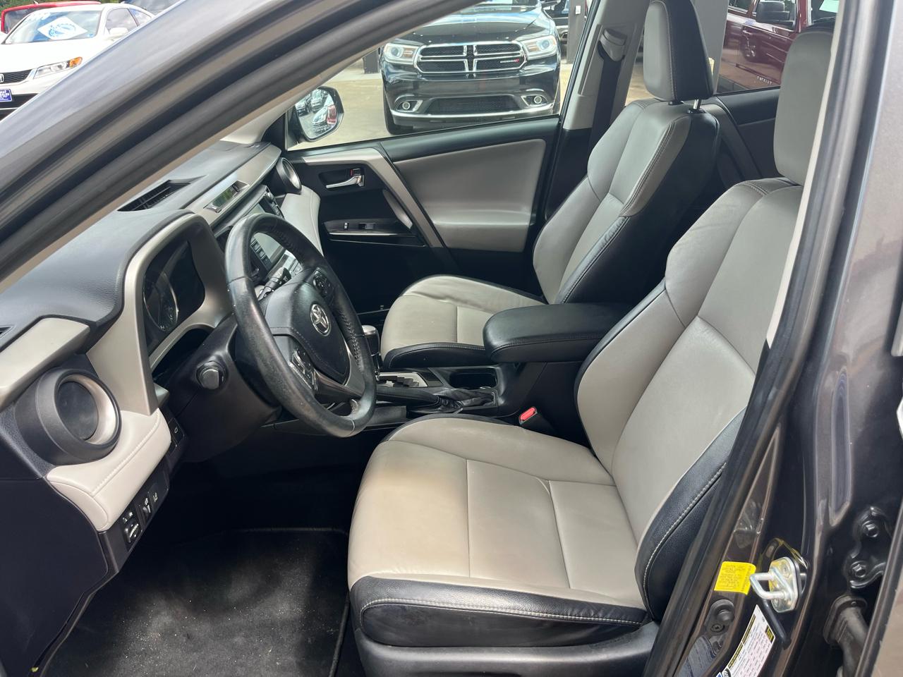Toyota RAV4 Limited AWD 2018