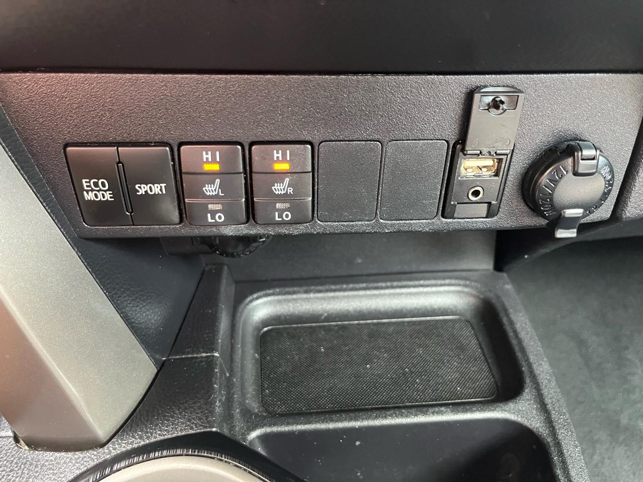 Toyota RAV4 Limited AWD 2018