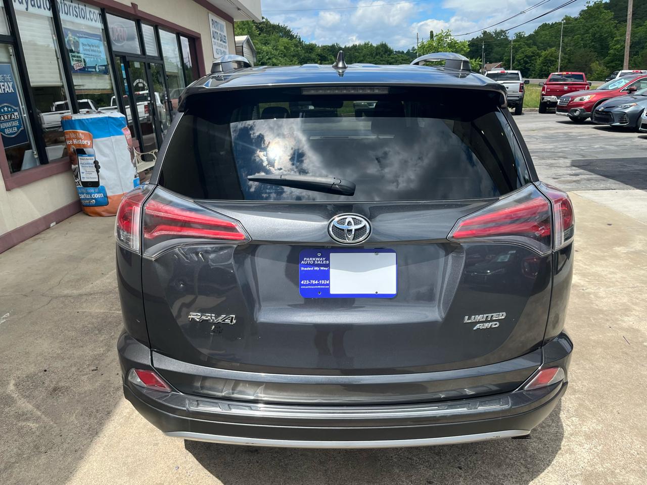 Toyota RAV4 Limited AWD 2018