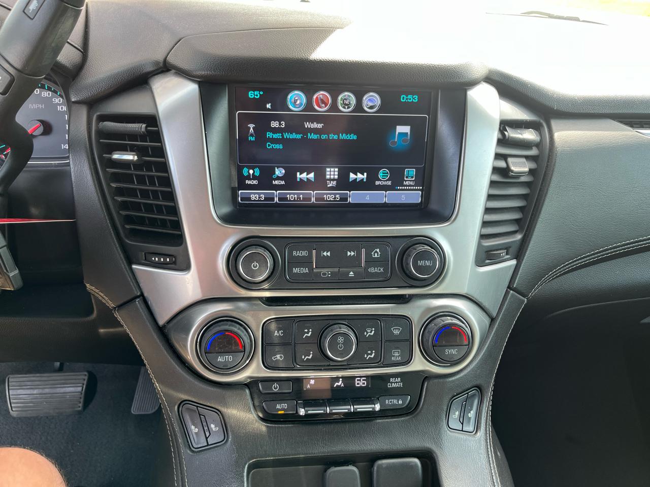 Chevrolet Suburban LT 4WD 2019