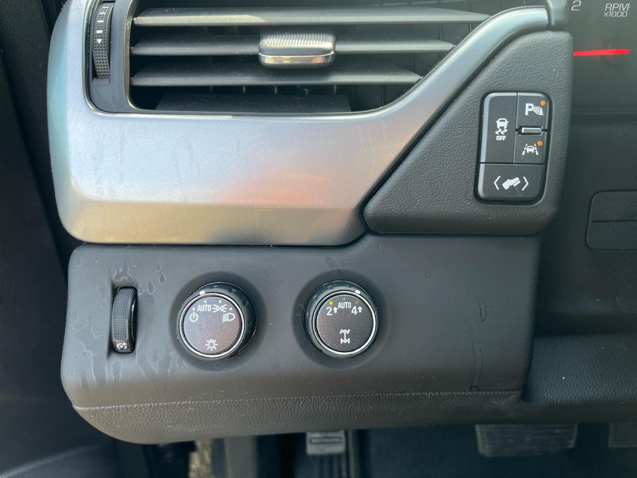 Chevrolet Suburban LT 4WD 2019