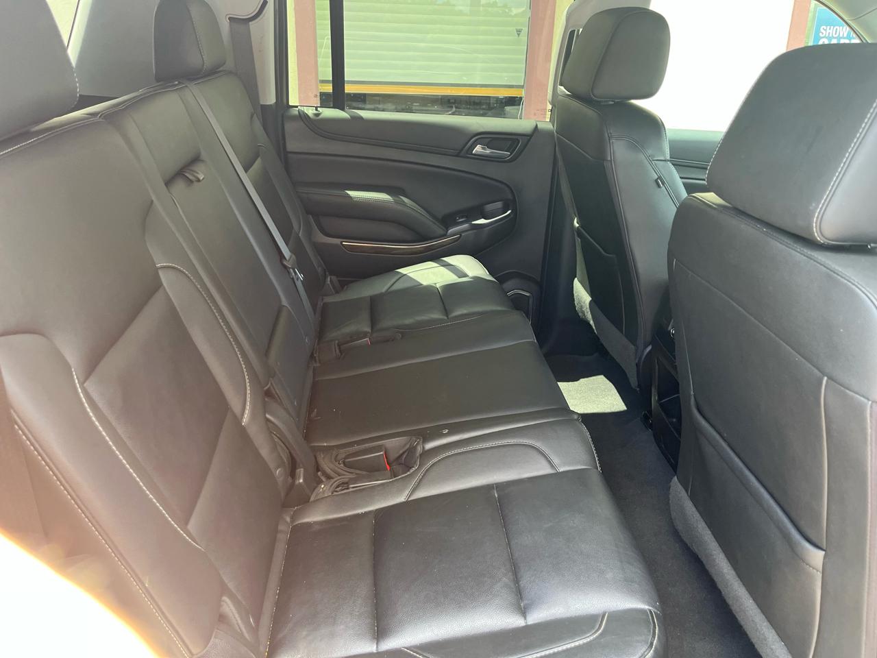 Chevrolet Suburban LT 4WD 2019