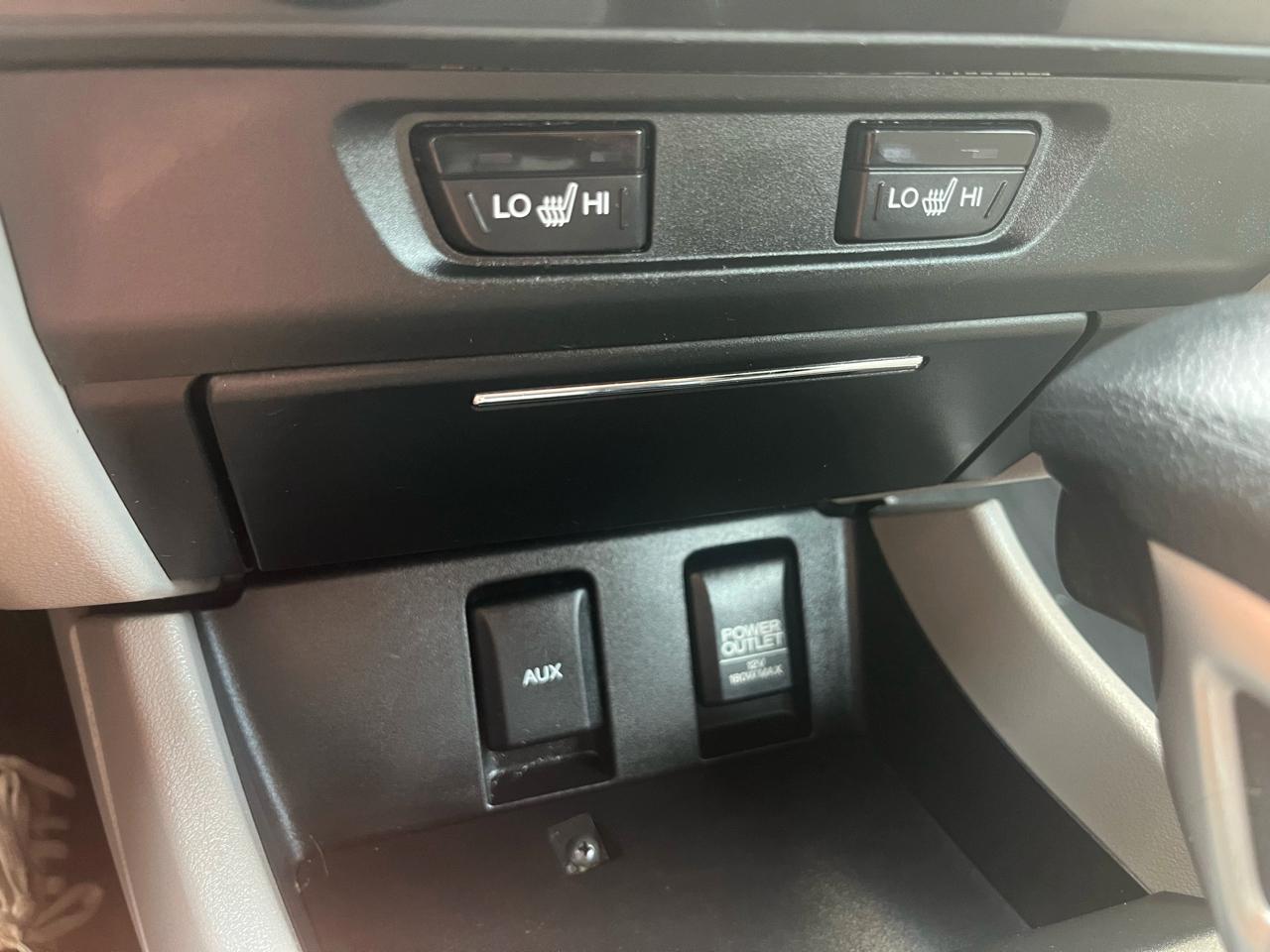 Honda Civic EX-L Sedan 5-Speed AT 2013