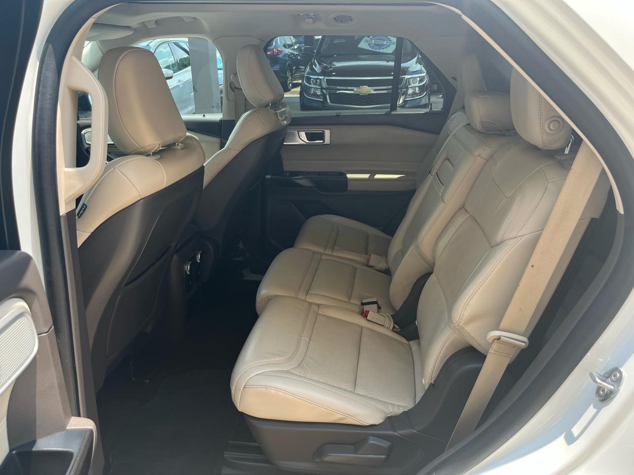 Ford Explorer Platinum AWD 2020