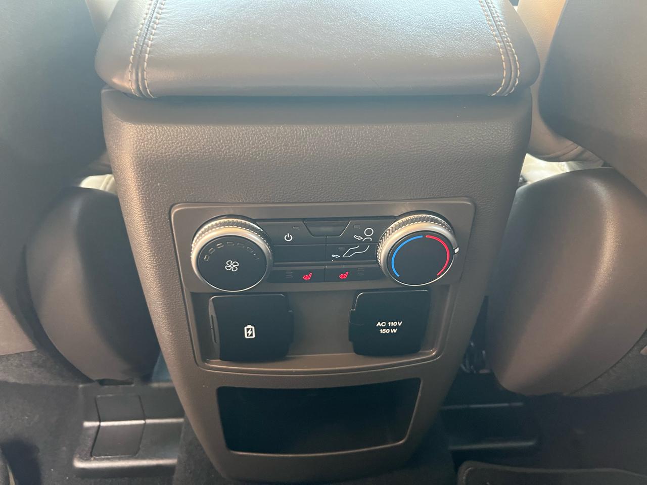 Ford Explorer Platinum AWD 2020
