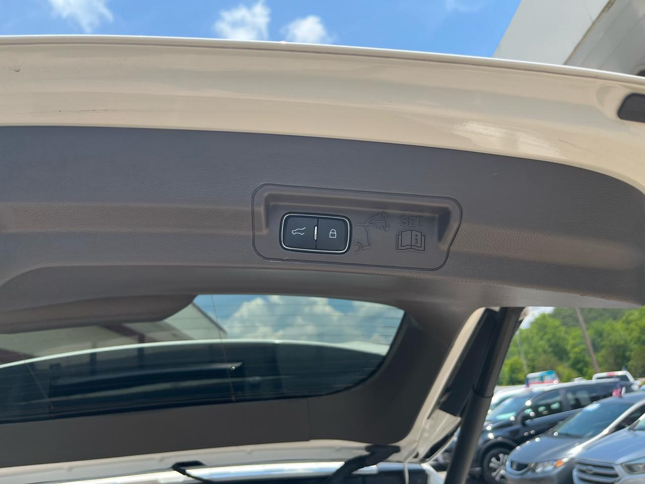 Ford Explorer Platinum AWD 2020