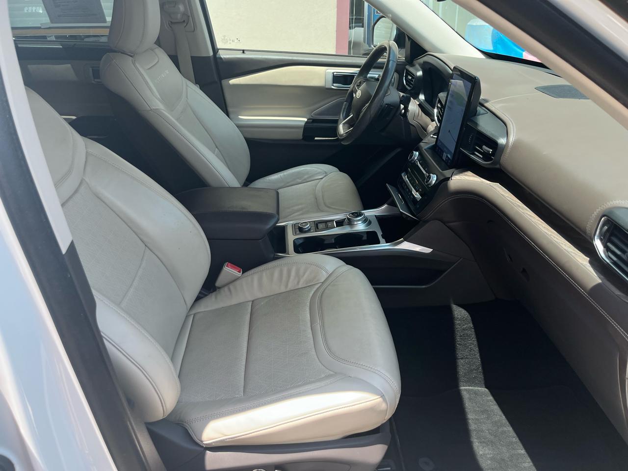 Ford Explorer Platinum AWD 2020