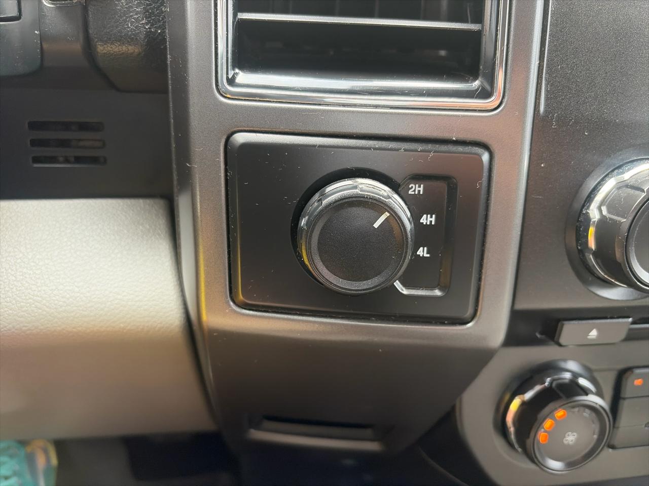 Ford F-150 XL SuperCrew 5.5-ft. Bed 4WD 2018