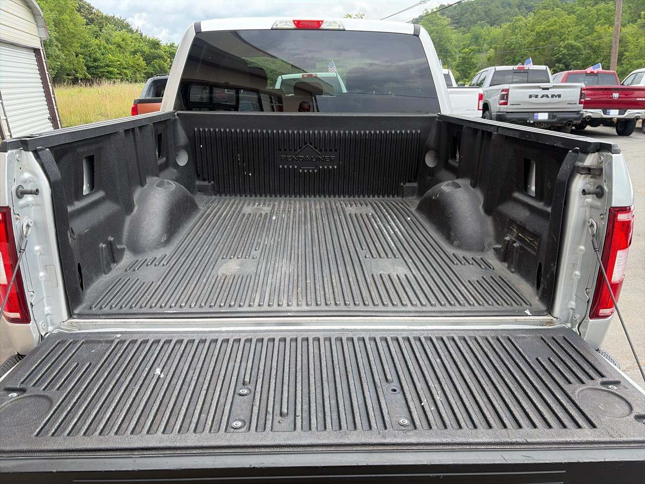 Ford F-150 XL SuperCrew 5.5-ft. Bed 4WD 2018