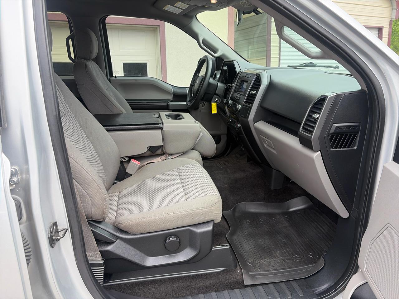 Ford F-150 XL SuperCrew 5.5-ft. Bed 4WD 2018