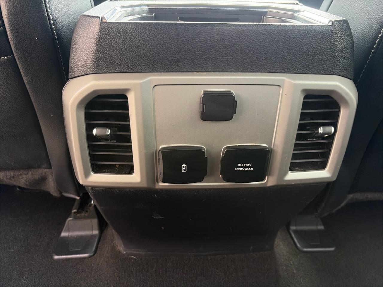 Ford F-150 4WD SuperCrew 139" Lariat 2019