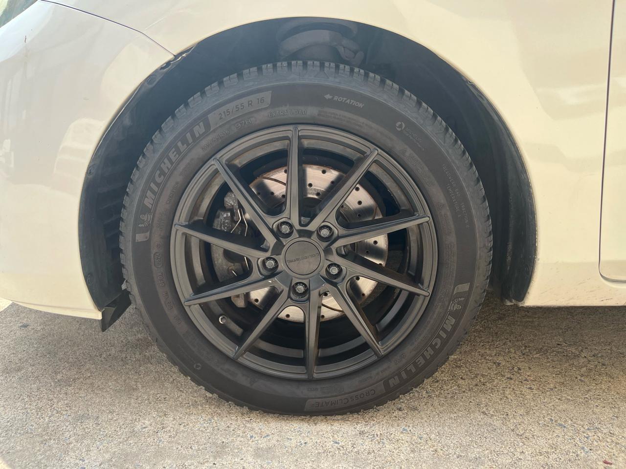 Mazda MAZDA3 i Touring 4-door 2012