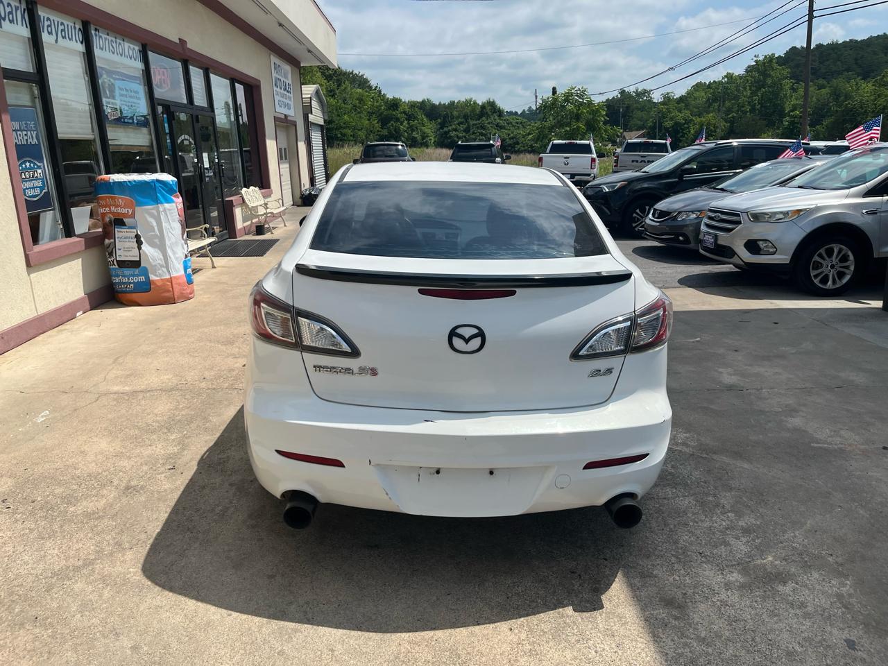 Mazda MAZDA3 i Touring 4-door 2012